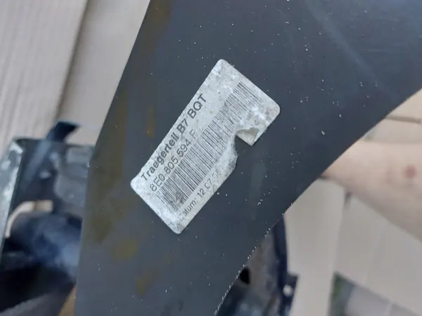 Frontstoßstange Audi A4 B7 Seat Exeo 1.6 2.0 image 9