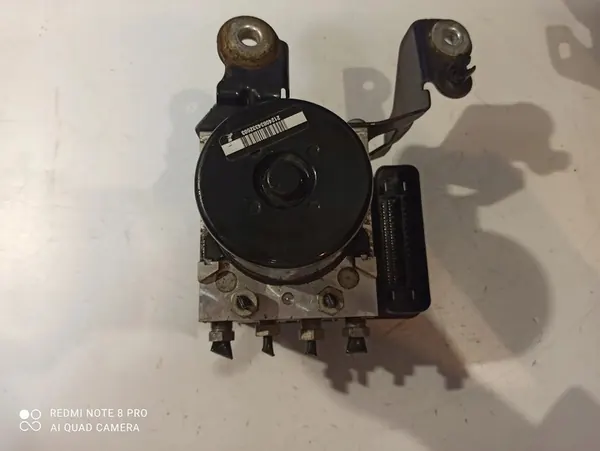 Bomba ABS Volvo V60 2.4L 169kw 2012 P37313291 image 2