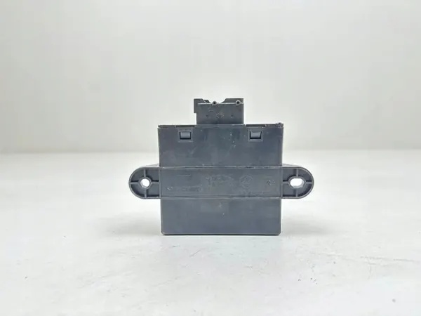 Module de Contrôle de Pompe à Carburant Peugeot 607 2.7 V6 HDI image 3