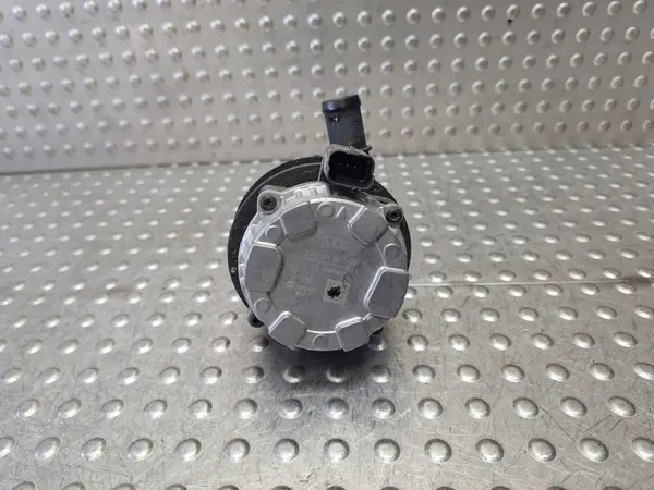 Vattenpump 210107386R Nissan Townstar Kangoo III IV Mercedes Citan image 2