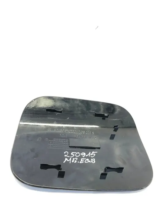 Polttoainesäiliön kansi OEM A2437570200 Mercedes-Benz EQB image 2