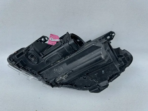 Rechter Koplamp Mercedes B-Klasse W246 Bi-Xenon A2468207861 image 4