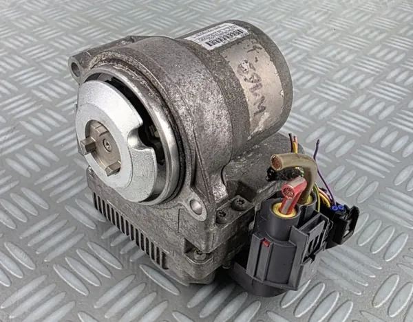 Pompe de direction OEM 6700001832 pour Mercedes Classe A image 2
