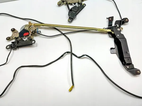 Piezas de techo Mercedes-Benz OEM A2307900177 - Usado image 6