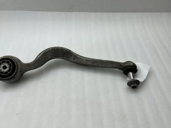 Braccio di Controllo Anteriore Sinistro Mercedes W213 GLC X253 OEM image 7