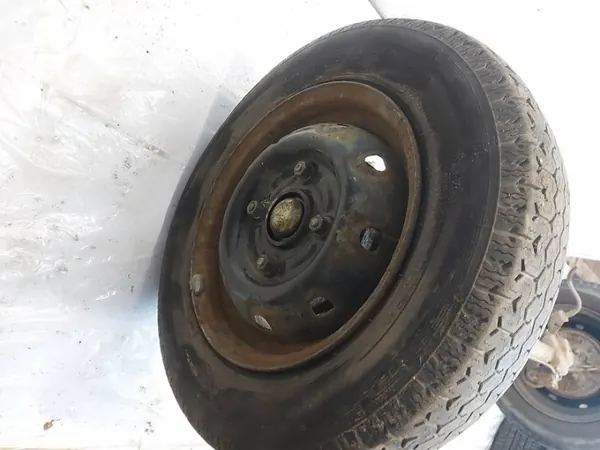 Daewoo Tico Hinterachsschwinge OEM KLY3 - Gebraucht image 7
