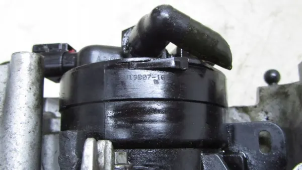 Polttoainesuodatin Kotelo Ford OE OEM 155/037 Mondeo MK5 image 6