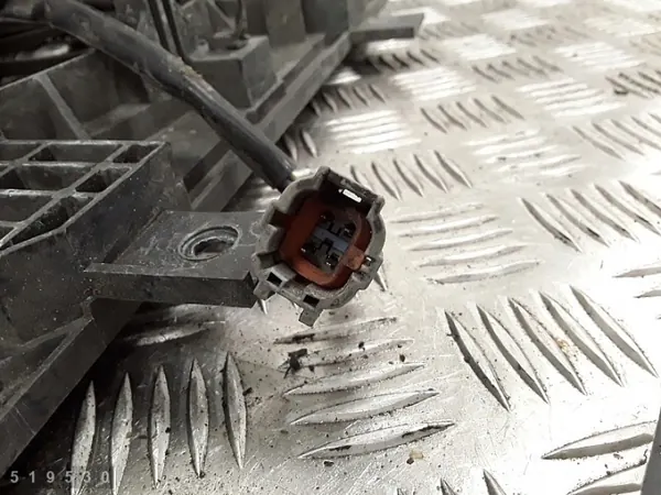 Nissan Kühlerlüfter mit Diffusor OEM 214813VD1A image 3