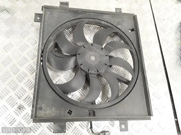 Nissan Kühlerlüfter mit Diffusor OEM 214813VD1A image 4