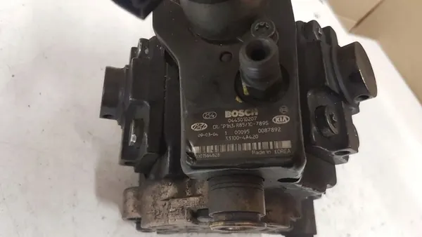 Bomba de Combustível KIA SORENTO I (JC) 2.5L Diesel image 4