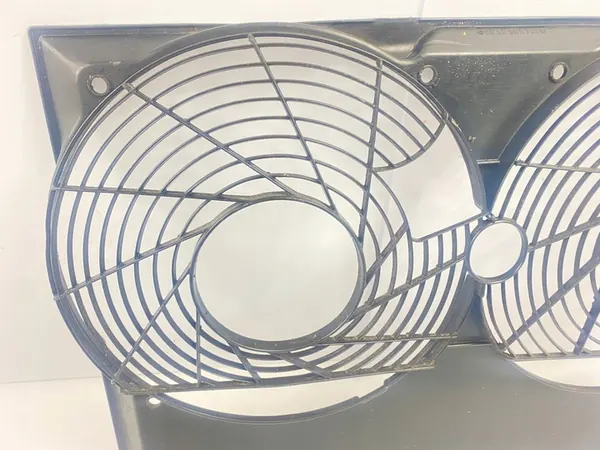 Jäähdyttimen Tuulettimen Suojus Mercedes W124 E280 E320 300E 260E image 7