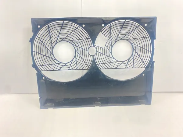 Jäähdyttimen Tuulettimen Suojus Mercedes W124 E280 E320 300E 260E image 9