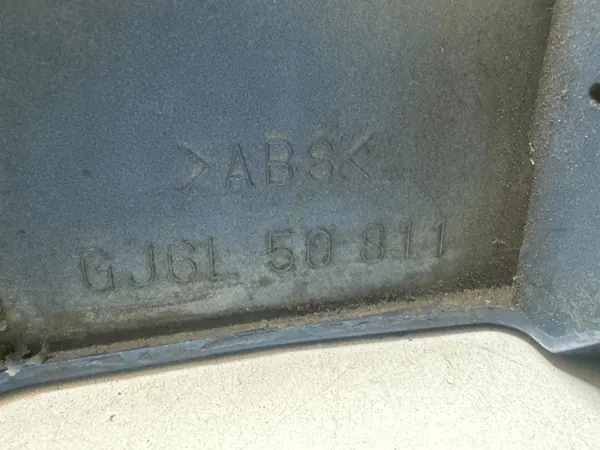 Luz de matrícula Mazda 6 Sedan OEM GJ6L50811 image 6