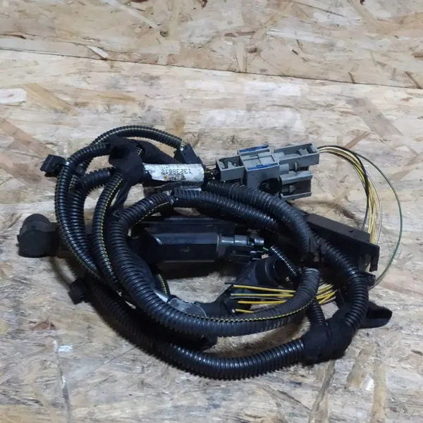 Harness OEM 13238612 para Parachoques Trasero Opel Insignia A HB image 4