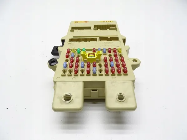 Módulo de Fusíveis Ssangyong Korando IV 82190-37270 image 3