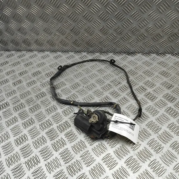 Mercedes-Benz A-Class Diesel uitlaatspruitstuk OEM A2139068601 image 2