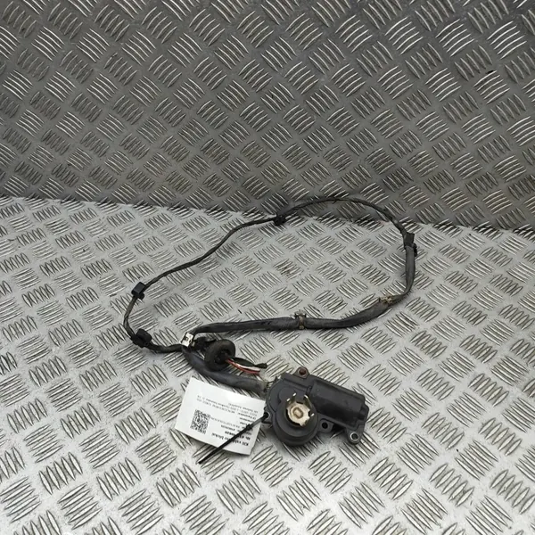 Mercedes-Benz A-Class Diesel uitlaatspruitstuk OEM A2139068601 image 3