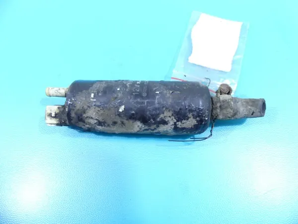 Brandstofpomp VW Polo II 81-90 image 2