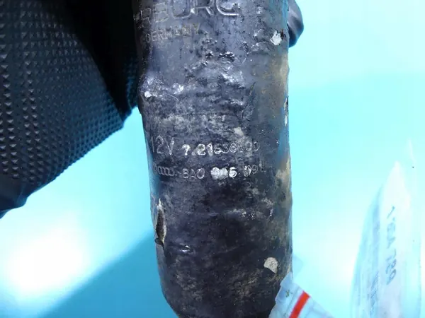 Brandstofpomp VW Polo II 81-90 image 3