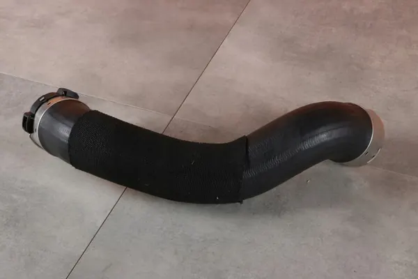 Manguera Intercooler BMW F40 F44 F45 F46 X1 F48 8511338 image 3