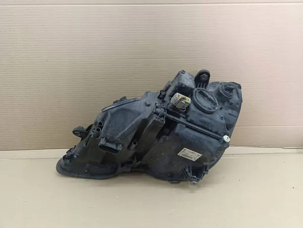 Mercedes-Benz E W212 2009 Rechter Voorlicht image 9