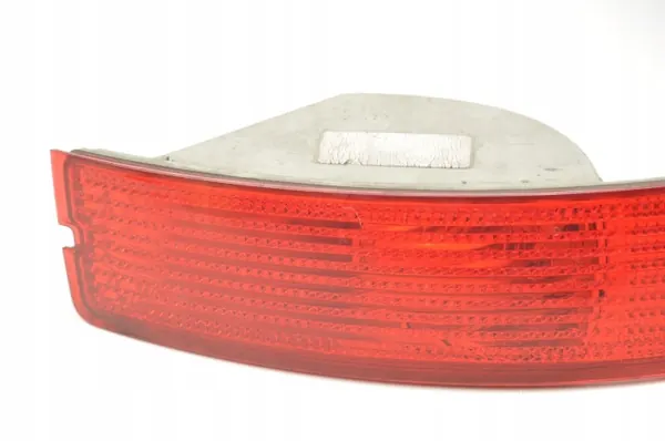 Reflector parachoques trasero izquierdo OEM 261561 Volvo XC90 image 3
