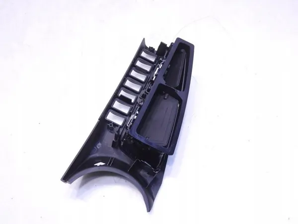 OEM 9685049877 Peugeot 3008 I Mitt Luftgallergitter image 3
