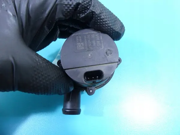 Vattenpump OEM 5Q0965567 för Skoda Octavia III image 5