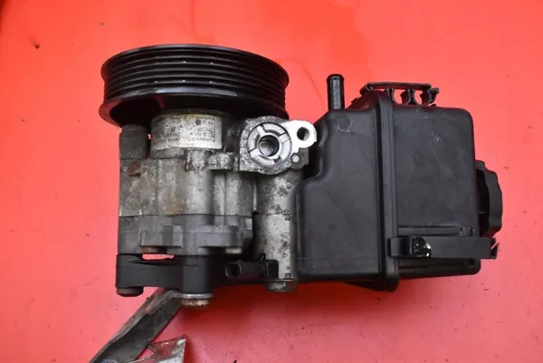 Servostyrningspump Mercedes E-Class W212 2.2 CDI image 5