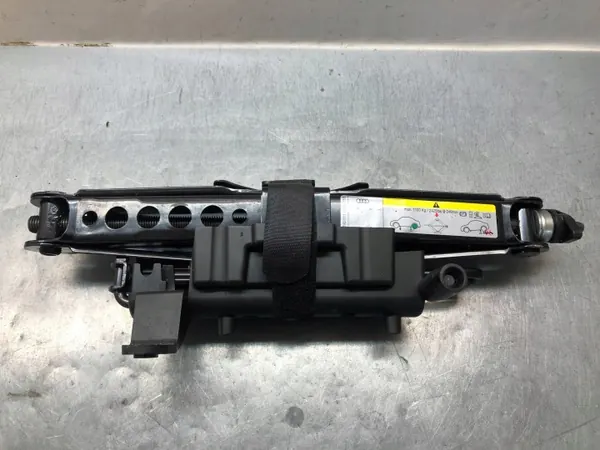 Macaco Audi OE com Manivela OEM 8V0011031A Usado image 2