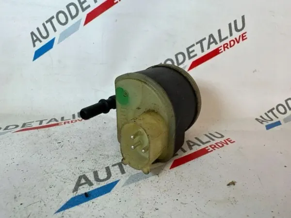 BMW Bränslefiltervärmare OEM 13328572521 - Begagnad image 3