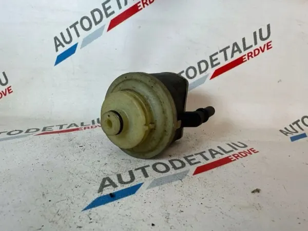BMW Bränslefiltervärmare OEM 13328572521 - Begagnad image 7