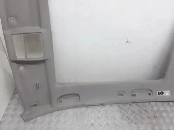 Clip de Teto BMW OE 7147010 - Usado image 6