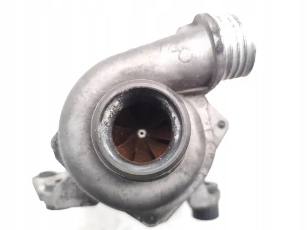 Pompe à eau OEM 7.02853.20 pour BMW Série 1 image 5