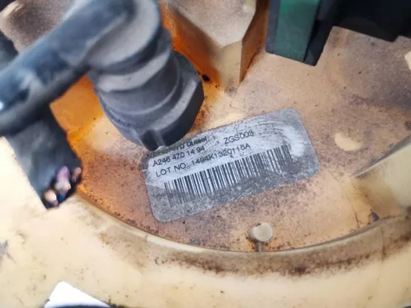 Mercedes-Benz A-Class Bränslepump OEM A2464701494 image 3
