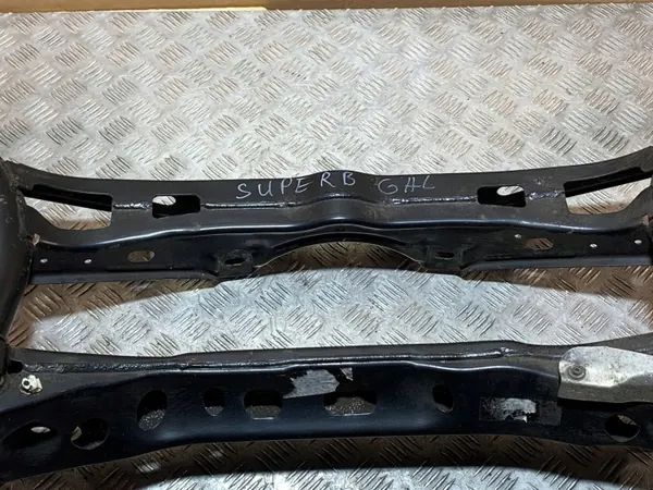 Skoda Superb B8 Taka jouset OEM 510VWA8GFN1EQ4 image 4