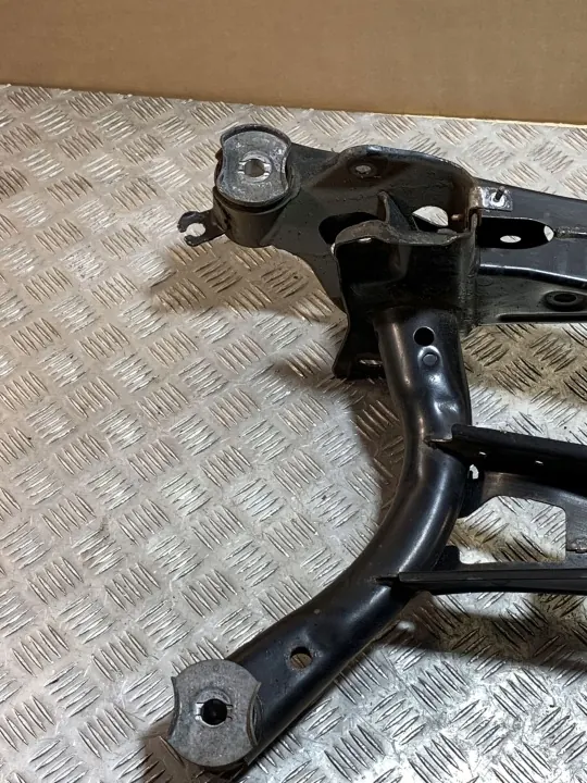 Skoda Superb B8 Taka jouset OEM 510VWA8GFN1EQ4 image 8