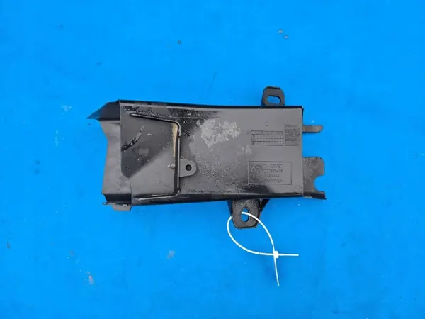 OEM QUA8265 Remluchtinlaat Voor links BMW 5 F10/F11 image 2