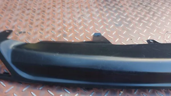 Bakre stötfångarspoiler Toyota Yaris III 14-20 image 8