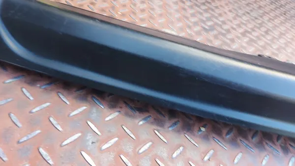 Bakre stötfångarspoiler Toyota Yaris III 14-20 image 9