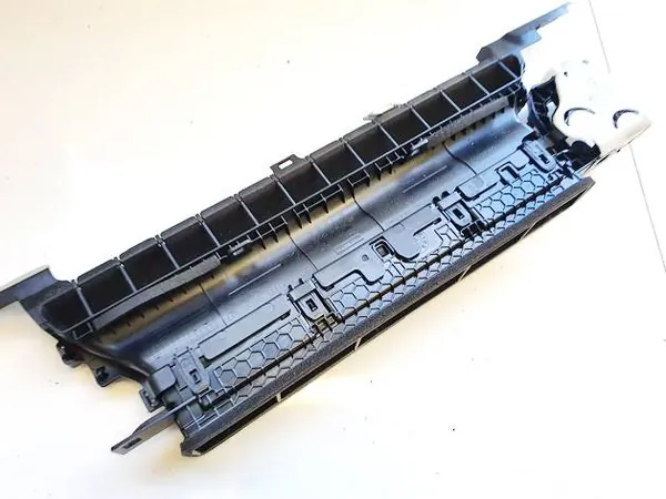 Tesla Model Y Entradas de ar da cabine 2023 0.1L 111159600b image 2