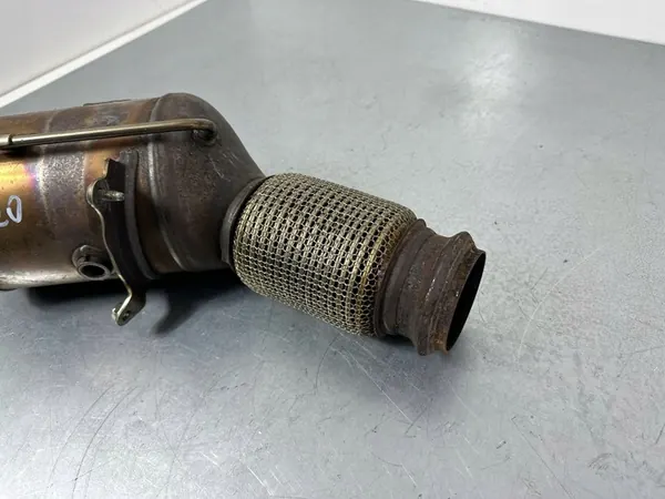 BMW 3 G20 G21 330e 2021 DPF/FAP Filter image 6