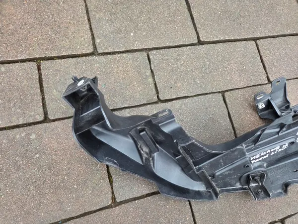 Scheinwerfer-Befestigungsschiene OEM 622230005R links vorne image 8