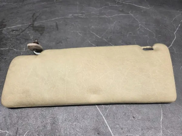 Rechter zonneklep OEM Oslona slupka lewa Mercedes w123 image 2