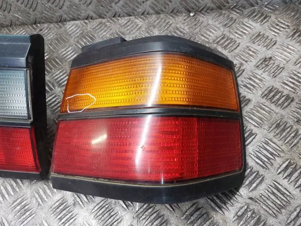 Lámpara Trasera Izquierda Derecha Passat B3 image 8