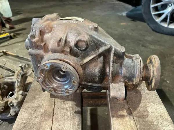 Différentiel BMW E46 OEM - Pièce d'origine utilisée image 5