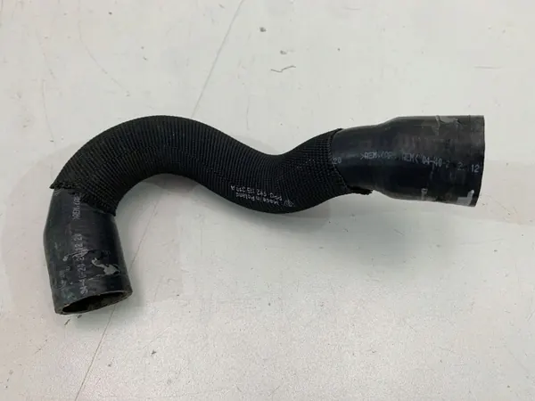 Tubo de llenado de aceite Porsche 911 992 OEM 992115310A image 3