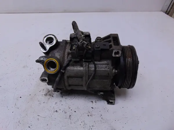 AC-kompressori Volvo V70 III 2.4 D5 36011309 image 8