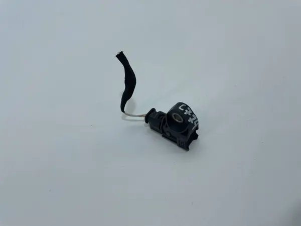 Conector sensor de impacto OEM 9496817 para BMW G30 G31 image 2