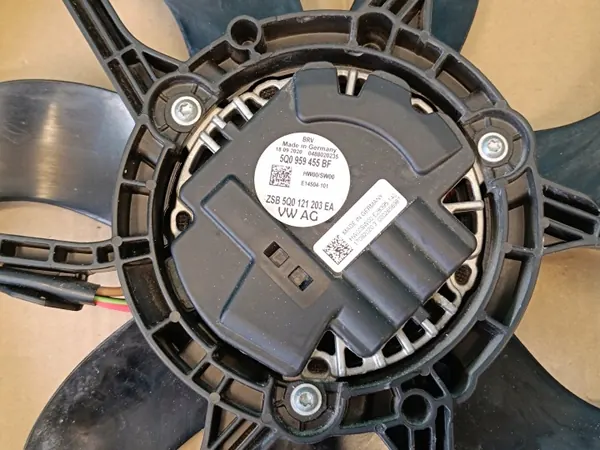 Ventilatorhuis OEM 5Q0121205BD 5Q0959455BF VW Tiguan image 10